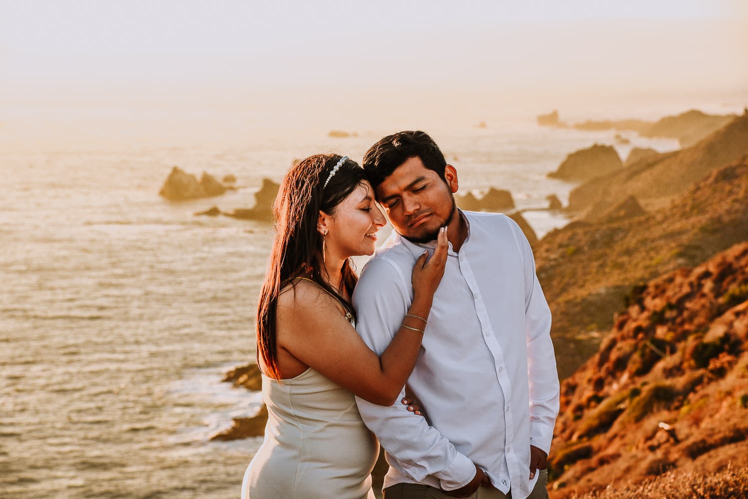 Fotografía de save the date en Ensenada Baja California por Jesús Amaya fotógrafo de bodas destino en México